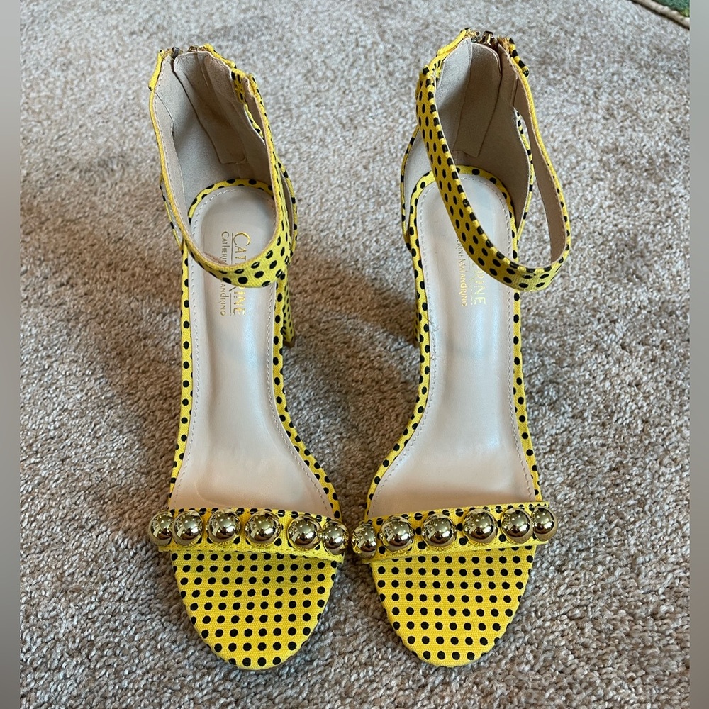 NWOT Catherine Malandrino Yellow and Black Polka Dot Heel